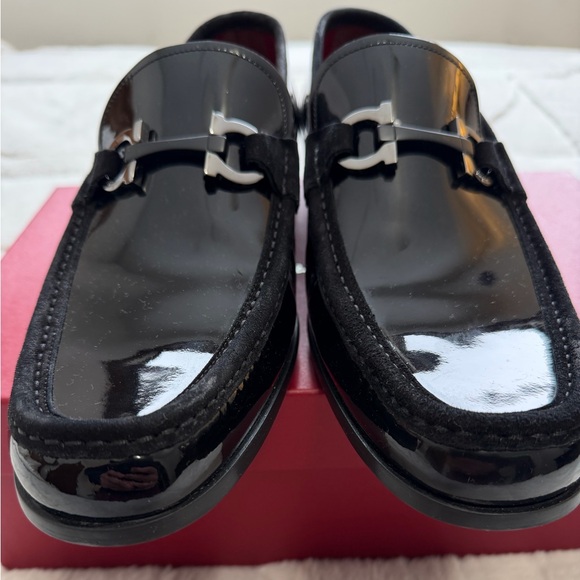 NEW! $895 Salvatore Ferragamo Grandioso-2 Patent Leather Gancini Loafers 11.5 - Picture 2 of 10